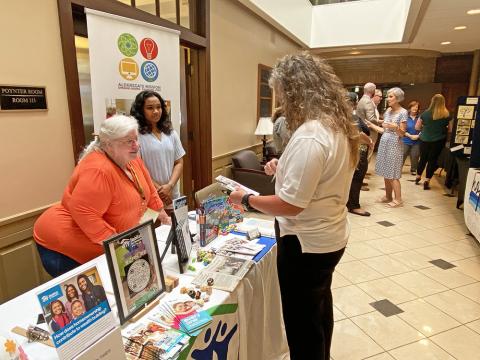 UW Pacesetter visits with Aldersgate Mission at Pacesetter Kick-off.